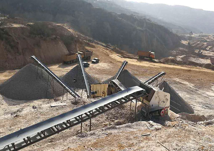 反擊式破碎機客戶現(xiàn)場