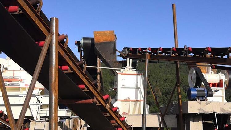 石灰石破碎生產線實拍